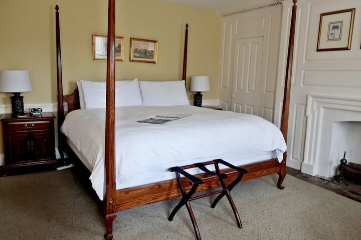 Room 40 of 75