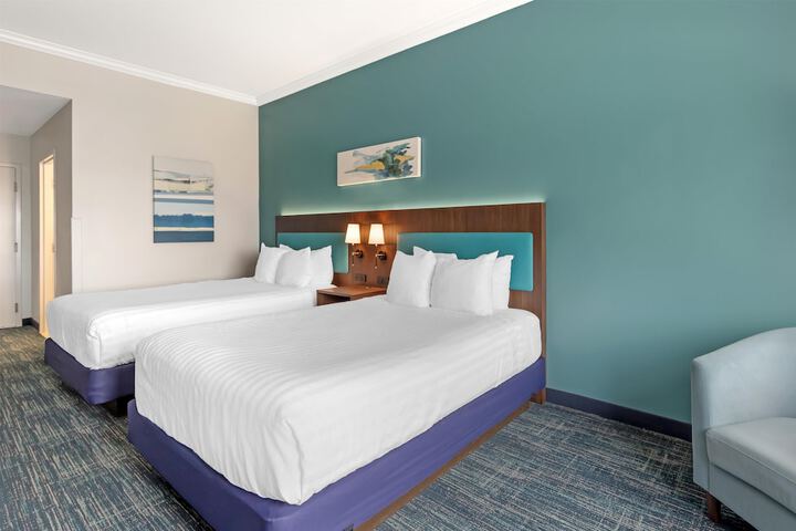 Best Western Plus Miami Airport North Hotel & Suites