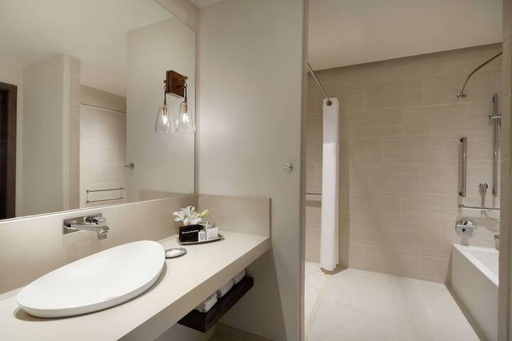 Hoodoo Moab Curio Collection by Hilton
