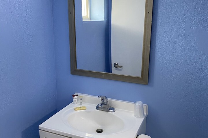Room 80 of 95