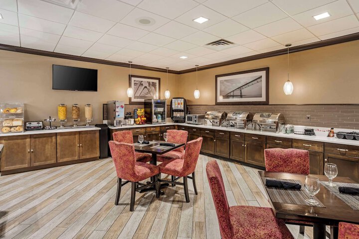 Kingston Regency Inn
