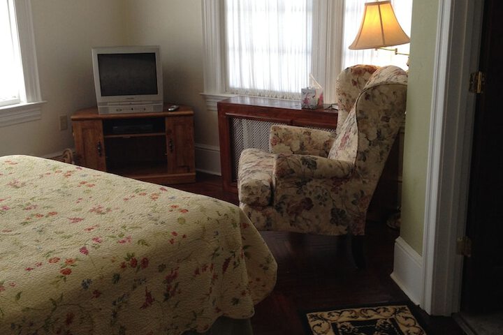 Red Lion Bed & Breakfast