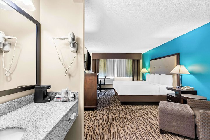 Best Western Baraboo Inn