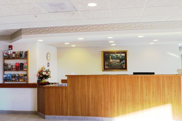 Hotel Interior 5 of 72