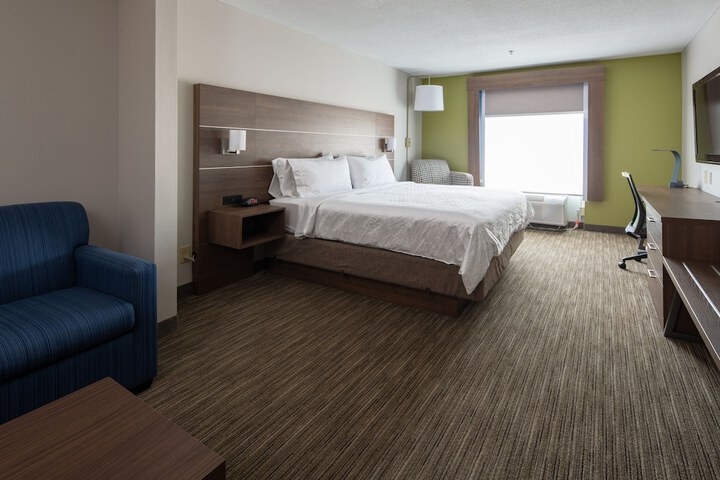 Room 26 of 51