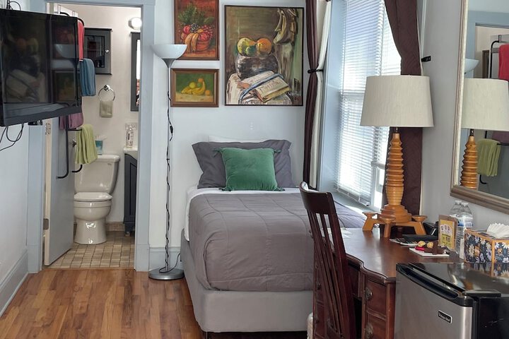 Room 43 of 55