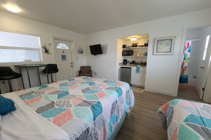 Room 142 of 166