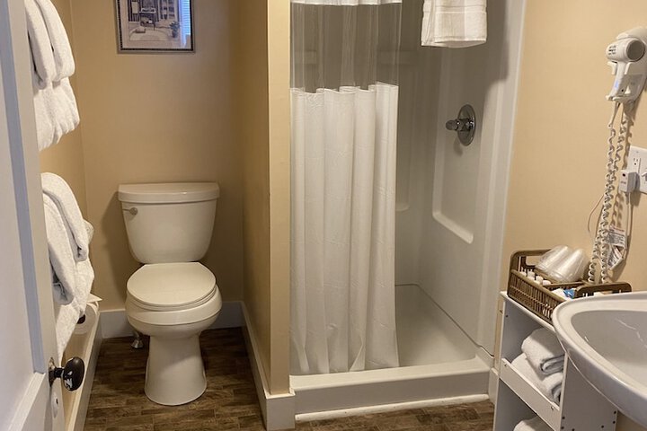 Room 38 of 69