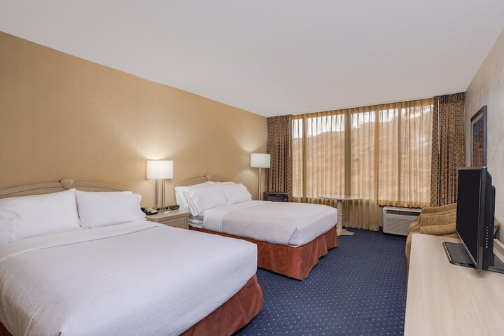 Room 18 of 29