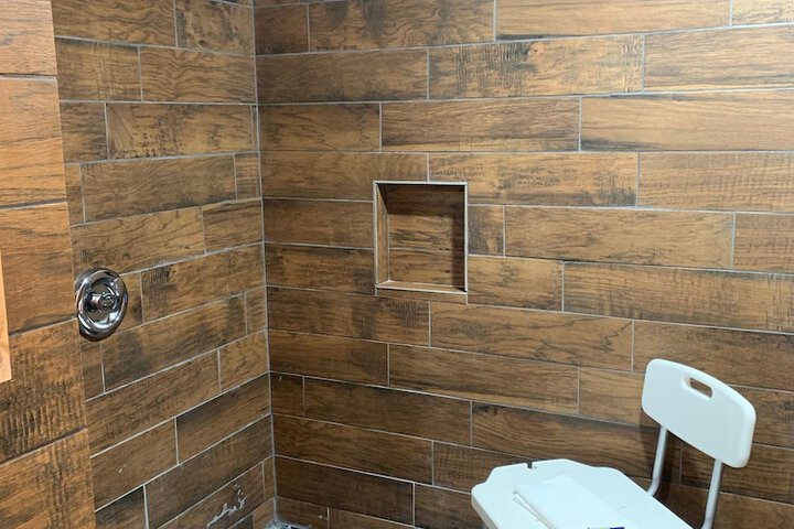 Americas Best Value Inn Wall