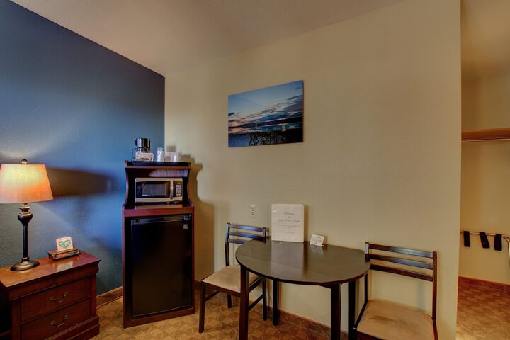Room 73 of 86