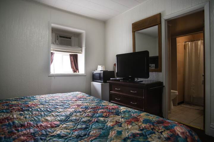 Rosemount Motel