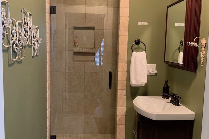 Room 8 of 47