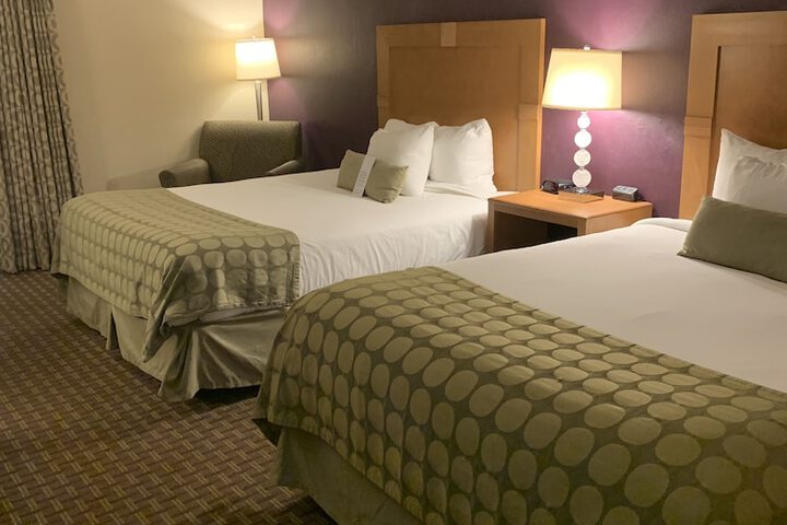 Room 26 of 62
