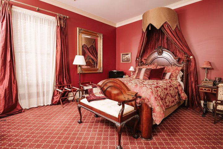 Room 86 of 132