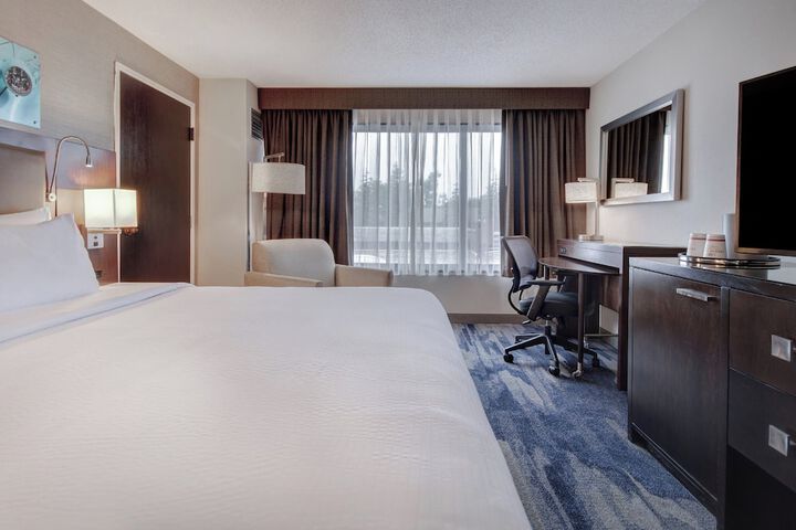 Crowne Plaza Auburn Hills by IHG