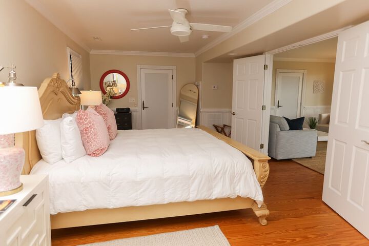 Room 46 of 114