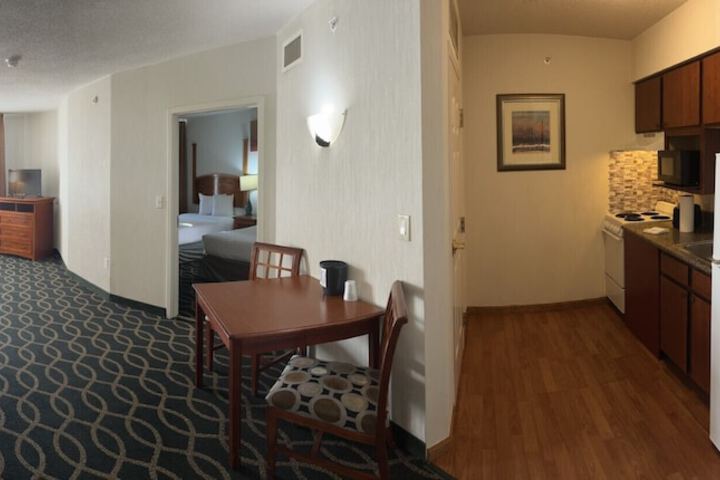 Room 8 of 29