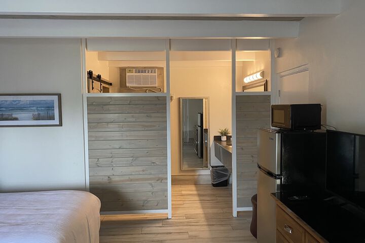 Room 38 of 63