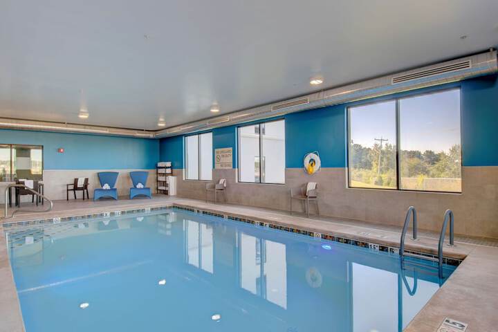 Pool 7 of 93