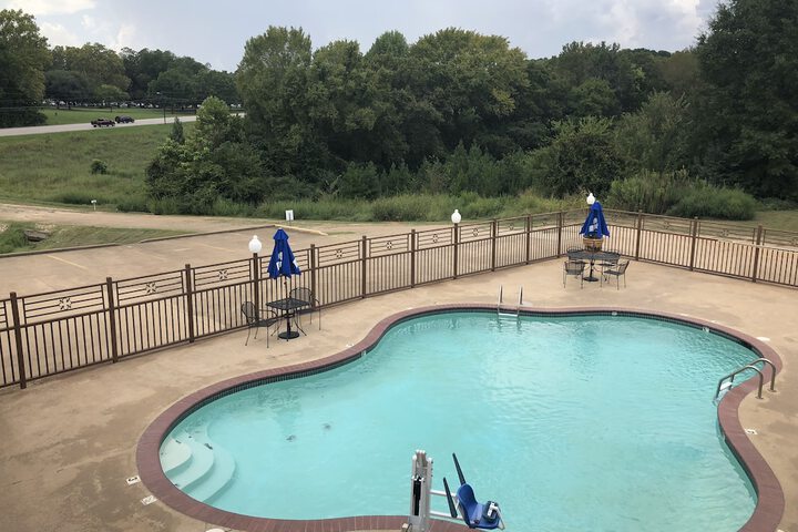Pool 9 of 48