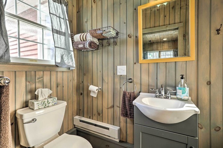 Killingly Barnyard Studio in Wine Country!