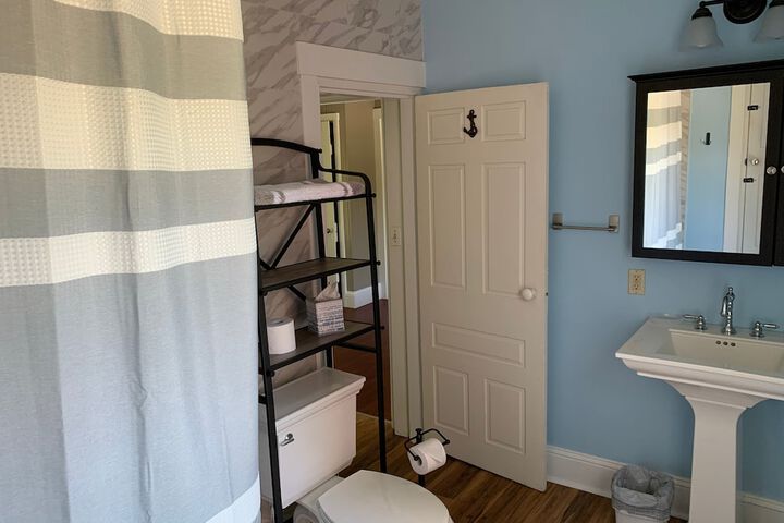 Room 35 of 52