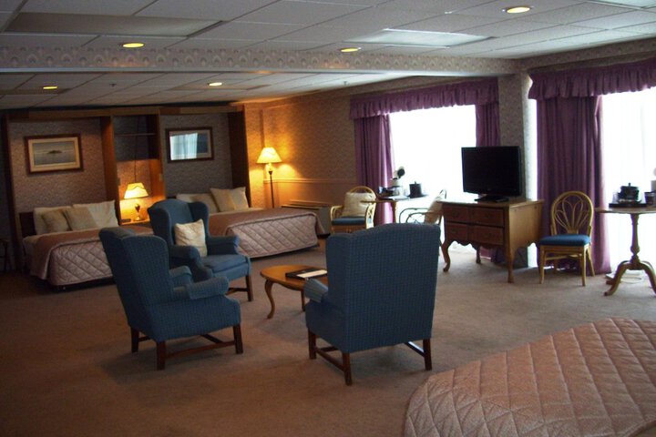 Room 17 of 65