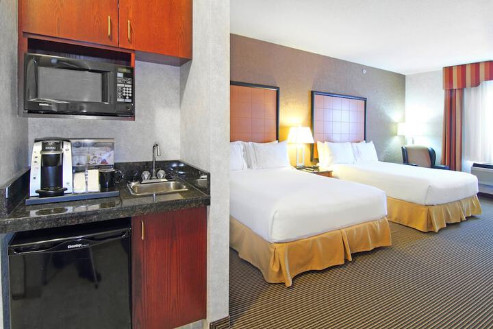 Room 43 of 58