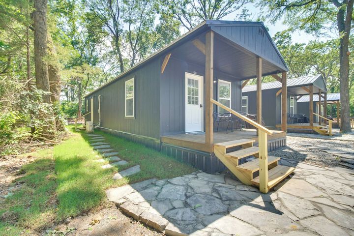 Close to Lake: Grove Cabin w / Shared Fire Pit!