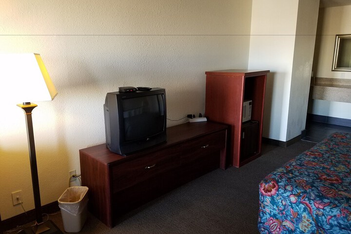 Sahara Inn