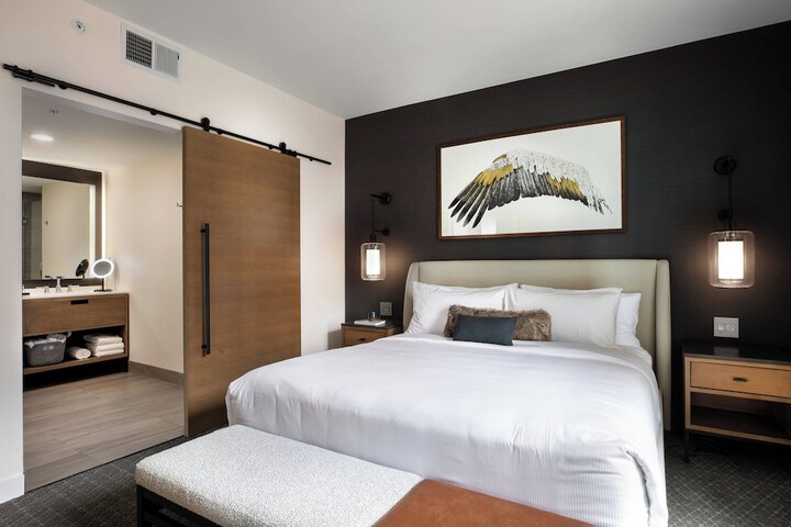 Room 36 of 50