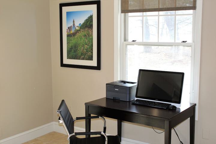 Business Center 45 of 45