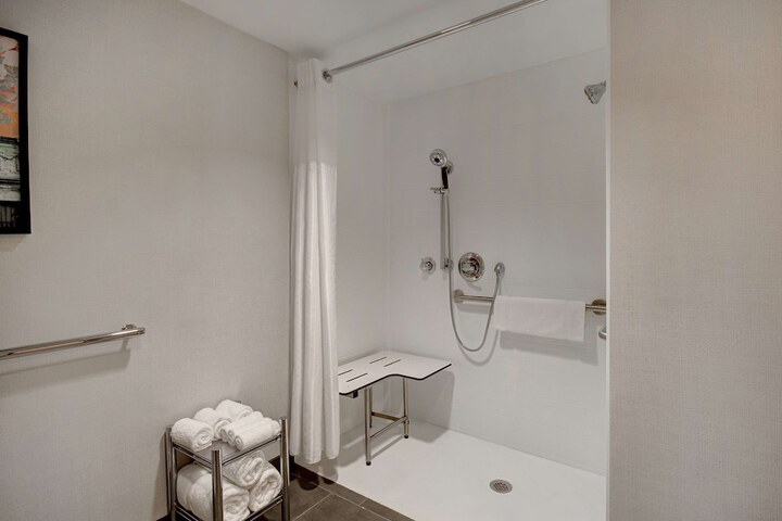 Room 55 of 104