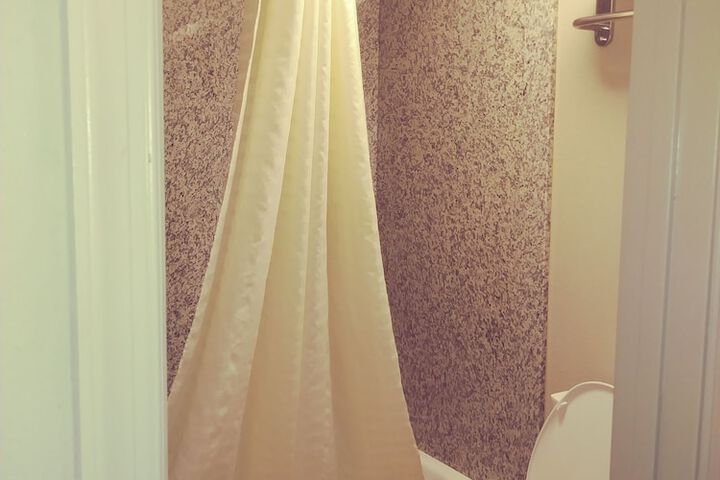 Room 36 of 48