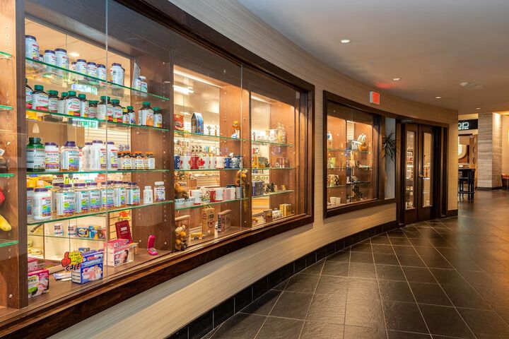 Sandman Signature Vancouver Airport Hotel & Resort