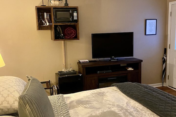 Room 57 of 175