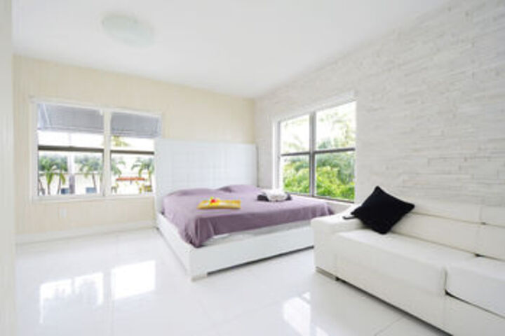 Lincoln Road Apartments