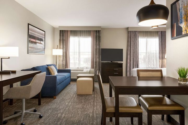 Room 19 of 27