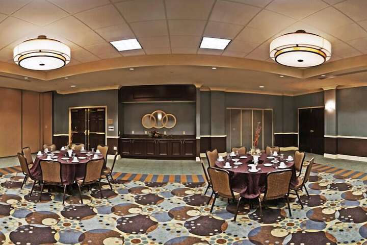 Hilton Garden Inn Omaha East / Council Bluffs