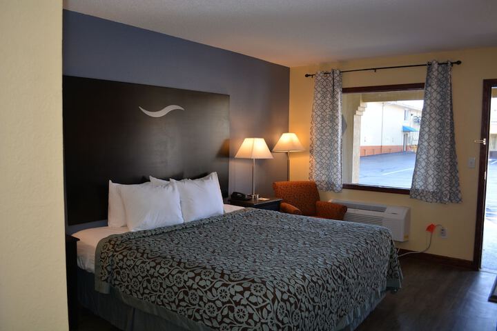 Room 12 of 53