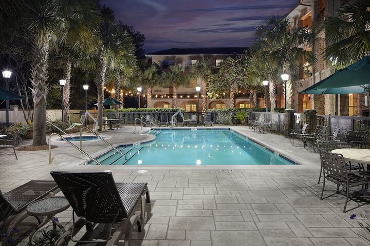Hotel 2 of 51
