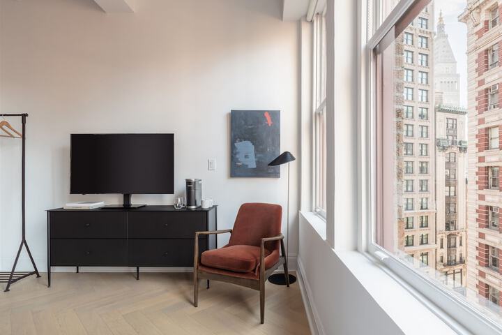 Room 5 of 30