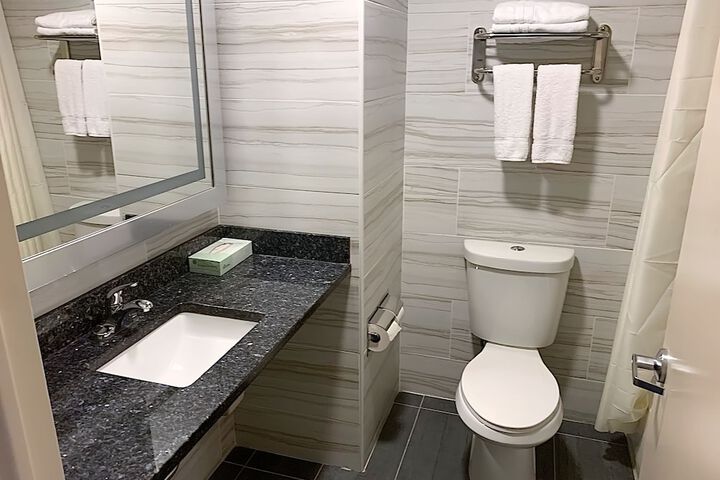 Room 18 of 23