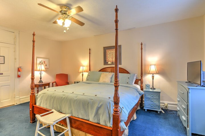 Room 14 of 48