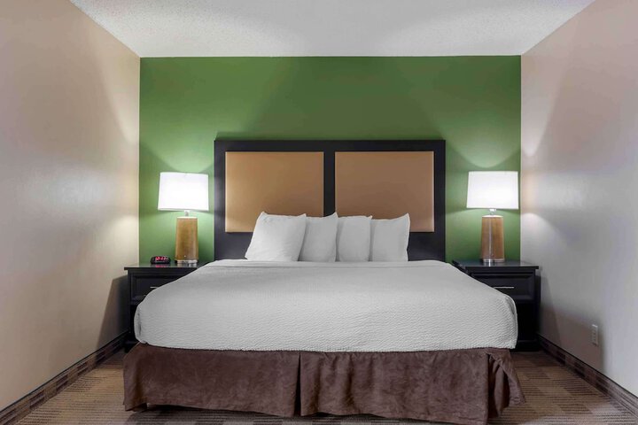 Extended Stay America Select Suites Dallas Farmers Branch