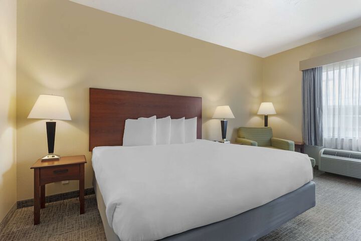 Room 16 of 29