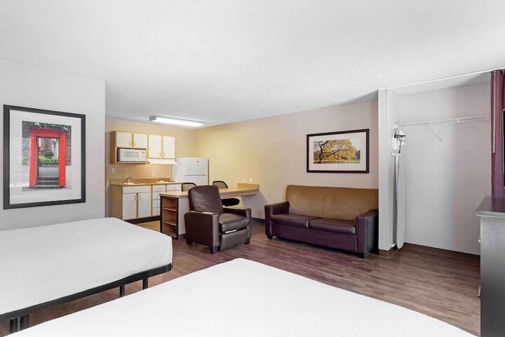 Extended Stay America Select Suites - Houston - Sugar Land