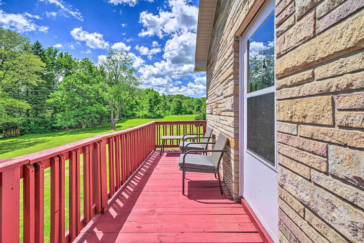 Roomy Montour Falls Retreat w / Private Pool!