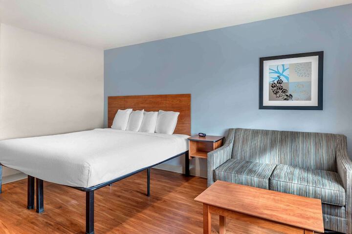 Room 21 of 30